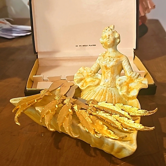 MCM gold Feather spreader shmeer - Picture 7 of 7